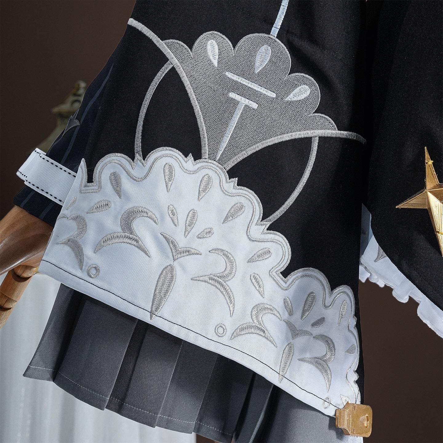 Zenless Zone Zero Yixuan Trails of Ink Deep Gray Cosplay Costume